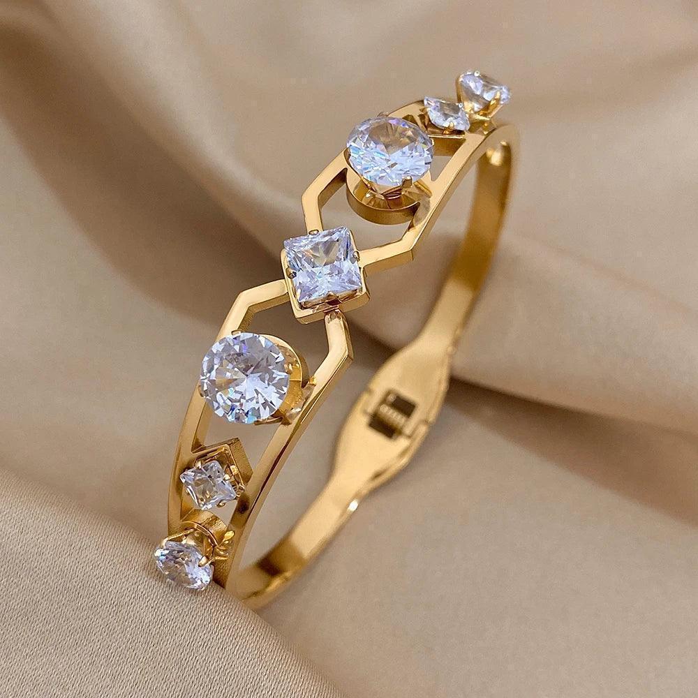Bracelete Dourado Cuff Geométrico Banhado em Ouro - Ravelle Luxe