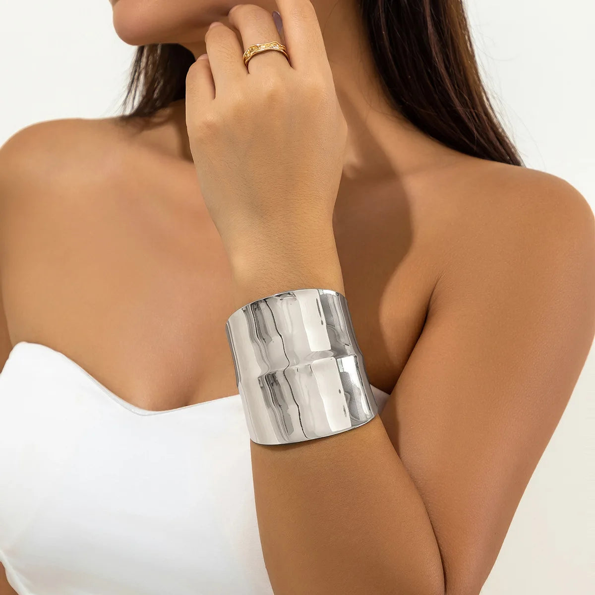 Bracelete Prata Punk Aberto em Aço Inoxidável - Ravelle Luxe
