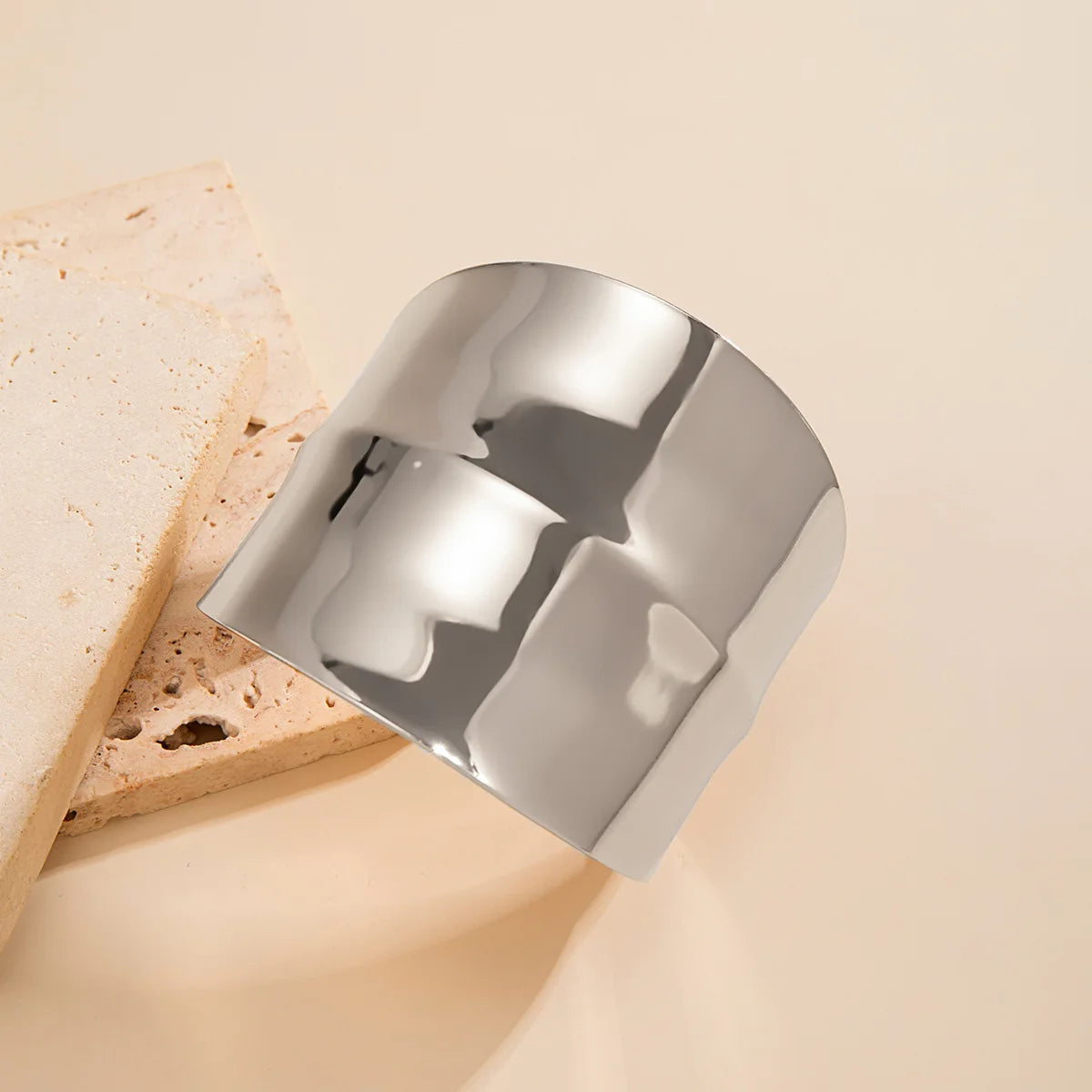 Bracelete Prata Punk Aberto em Aço Inoxidável - Ravelle Luxe