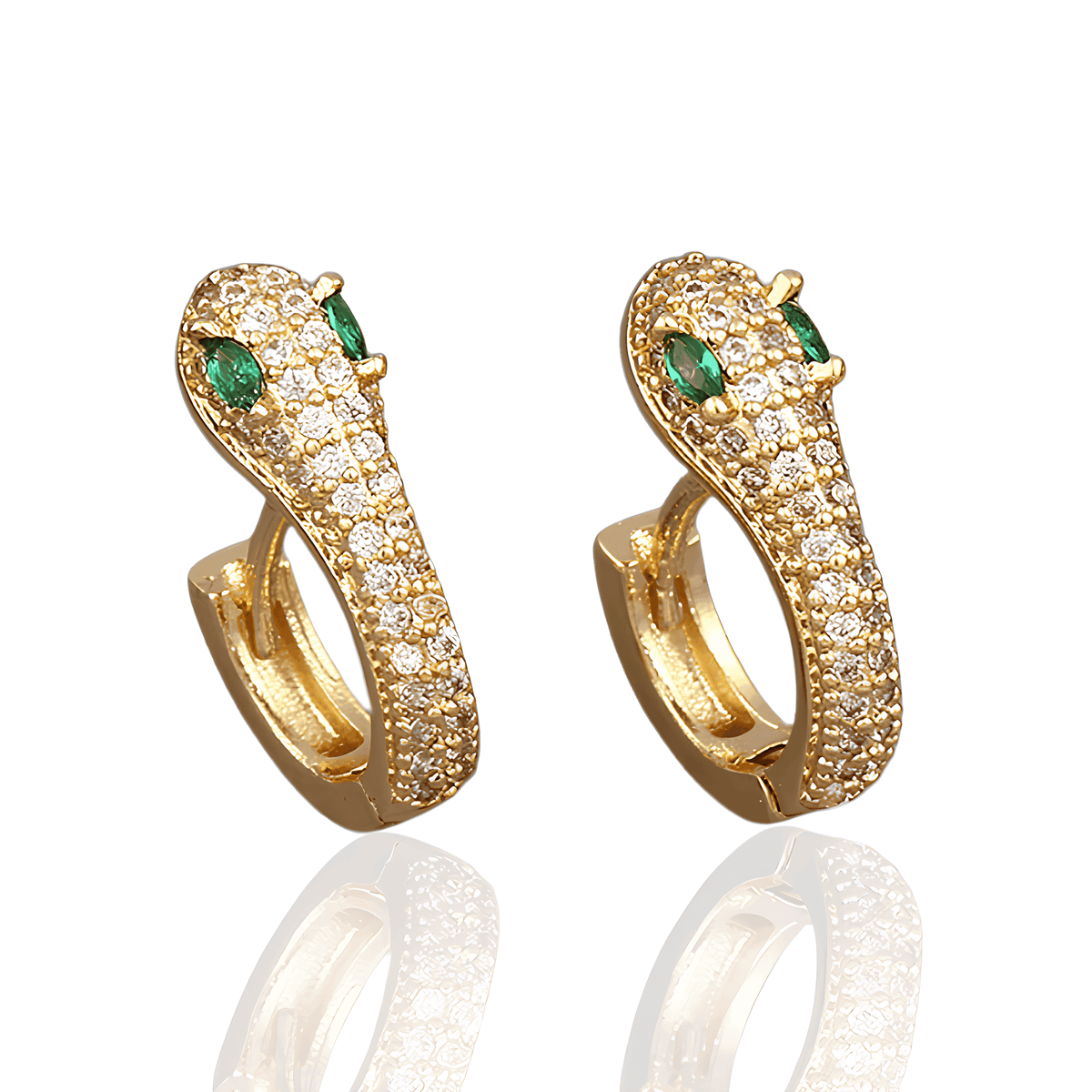 Brinco Dourado Argola Serpente com Zircônia Verde Banhado em Ouro 18k - Ravelle Luxe