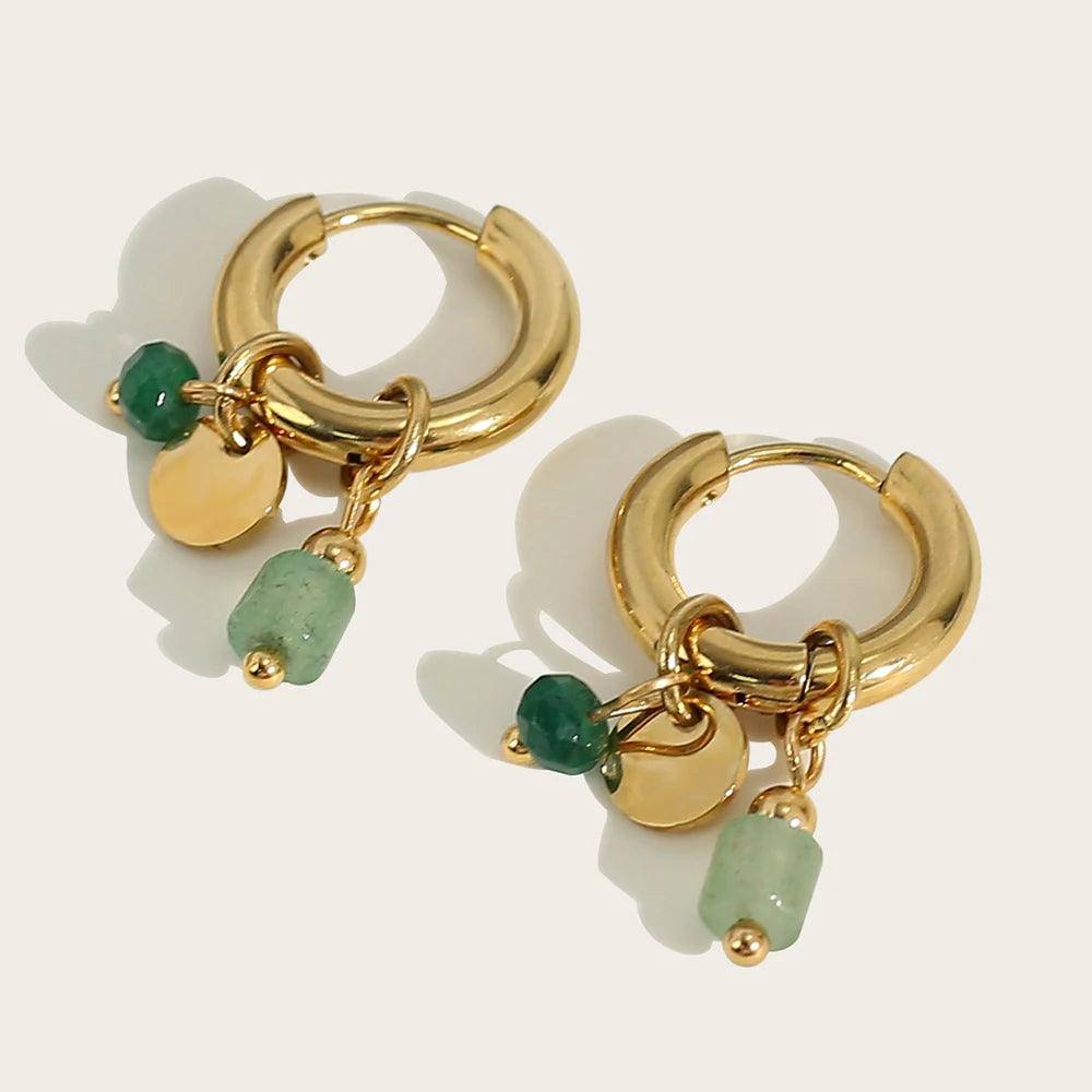 Brinco Dourado Argola Vintage com Pedra Verde Natural Banhado a Ouro 18K - Ravelle Luxe