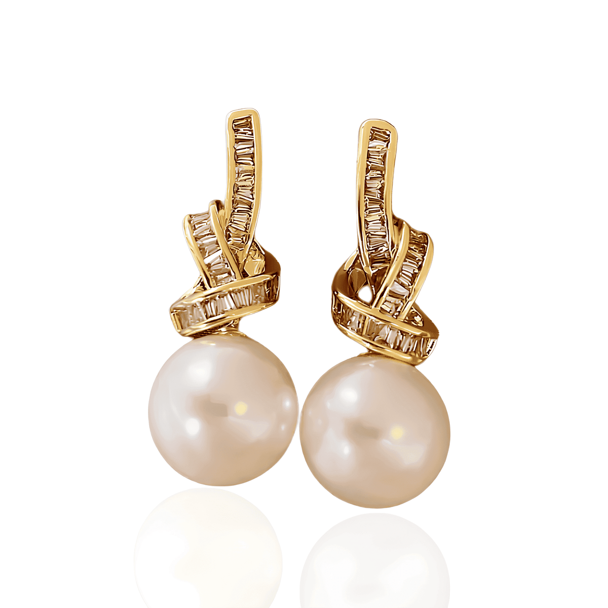 Brinco de Nó com Zircônia e Pérola Folheado em Ouro 14k - Ravelle Luxe