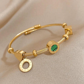 Bracelete Dourado Romano com Formas  Banhado em Ouro - Ravelle Luxe