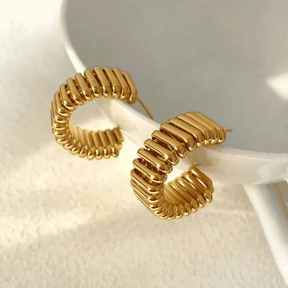 Brinco Dourado Argola U Hoop em Prata Esterlina 925 Banhado em Ouro - Ravelle Luxe