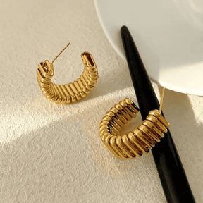Brinco Dourado Argola U Hoop em Prata Esterlina 925 Banhado em Ouro - Ravelle Luxe