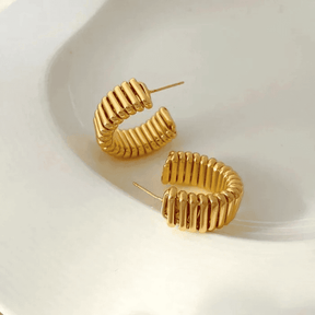 Brinco Dourado Argola U Hoop em Prata Esterlina 925 Banhado em Ouro - Ravelle Luxe