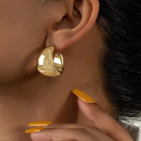 Brinco Dourado Geométrico em Argola em Aço inoxidável - Ravelle Luxe