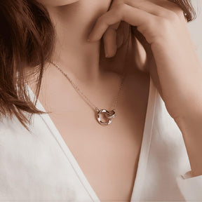 Colar Ouro Rose Anéis Duplos em Prata Esterlina 925 e Zircão - Ravelle Luxe