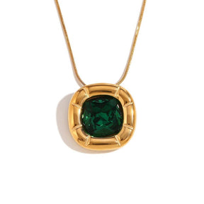 Conjunto de Colar, Anel e Brincos Dourado com Zircônia Verde Banhado em Ouro 18K - Ravelle Luxe