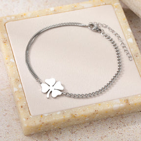 Pulseira Prata Trevo da Sorte em Correntes em Aço Inoxidável - Ravelle Luxe